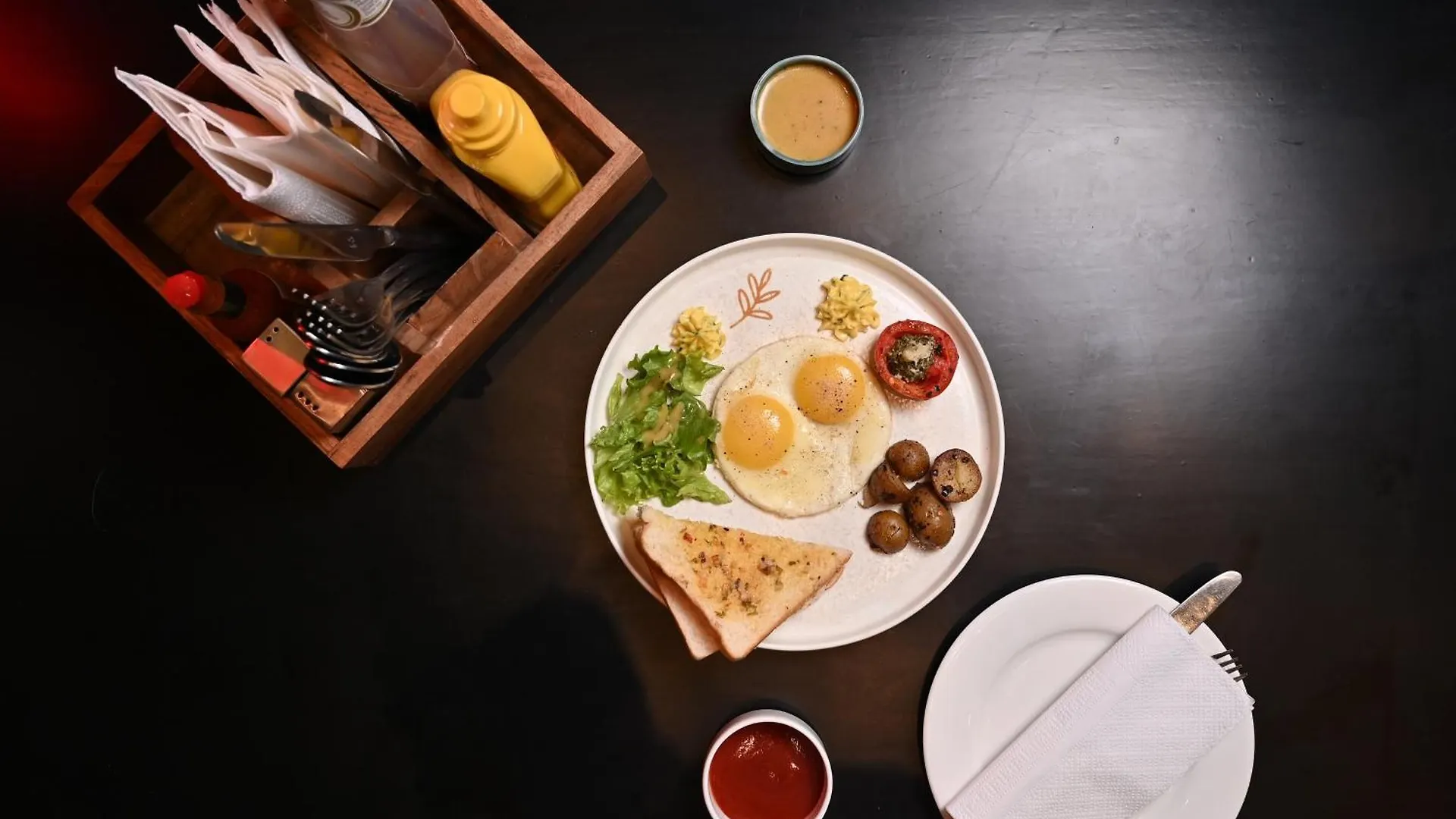 Alivaa Hotel Gurugram Sohna Road City Center Gurgaon 4*,  Indien