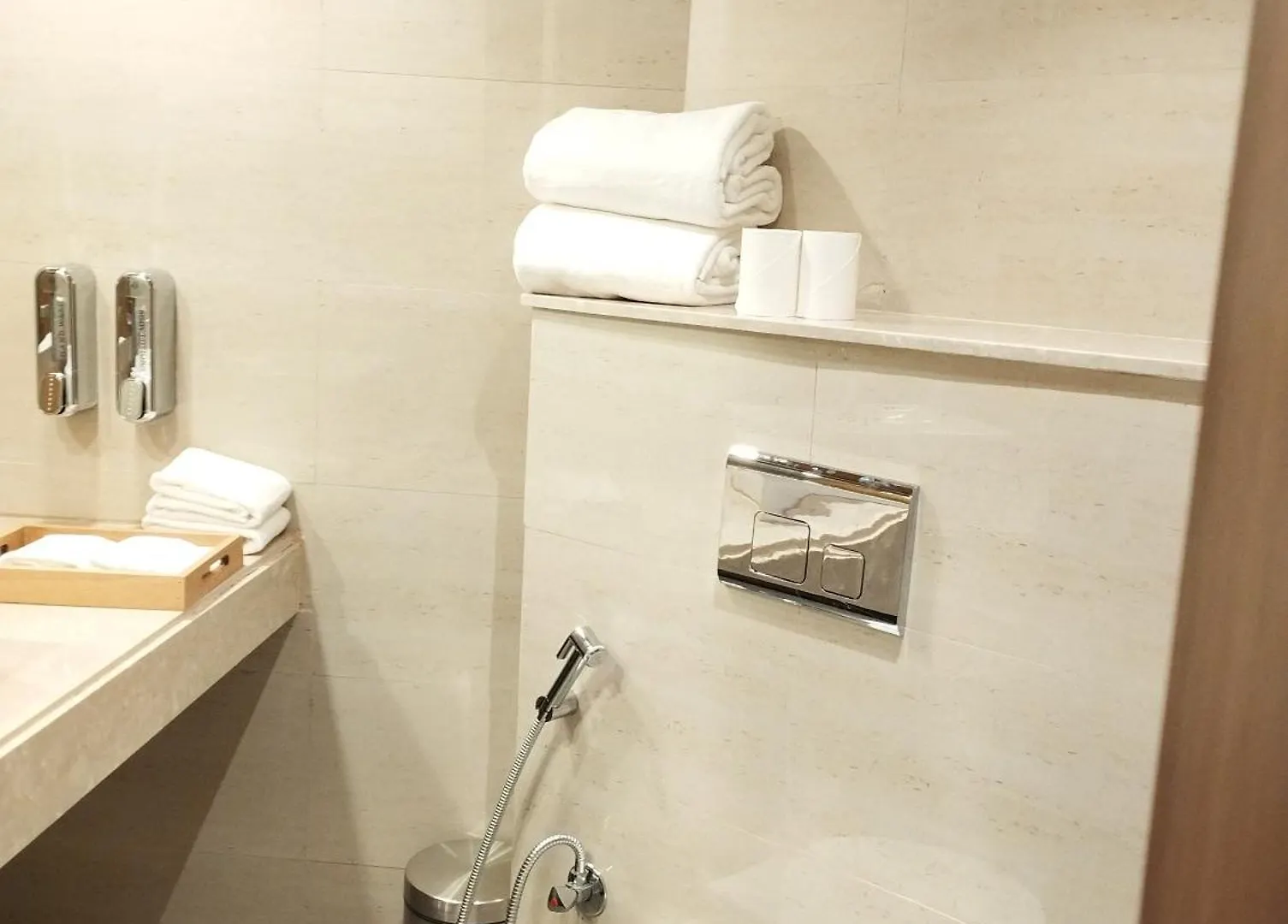 Alivaa Hotel Gurugram Sohna Road City Center Gurgaon